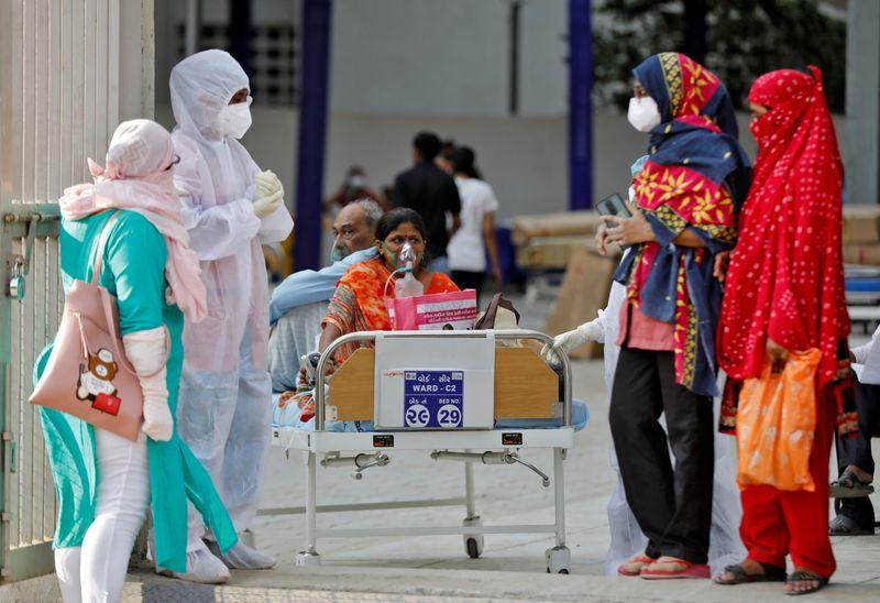 India: Colapsan hospitales en la capital por acelerado incremento del COVID19 india-colapsan-hospitales-en-la-capital-por-acelerado-incremento-del-covid19